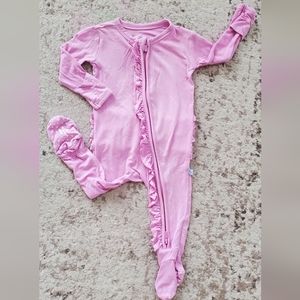 Posh Peanut Lilac ruffle footie 0-3M